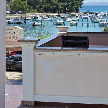 Apartamento Haus Anica Rab Town Exterior foto
